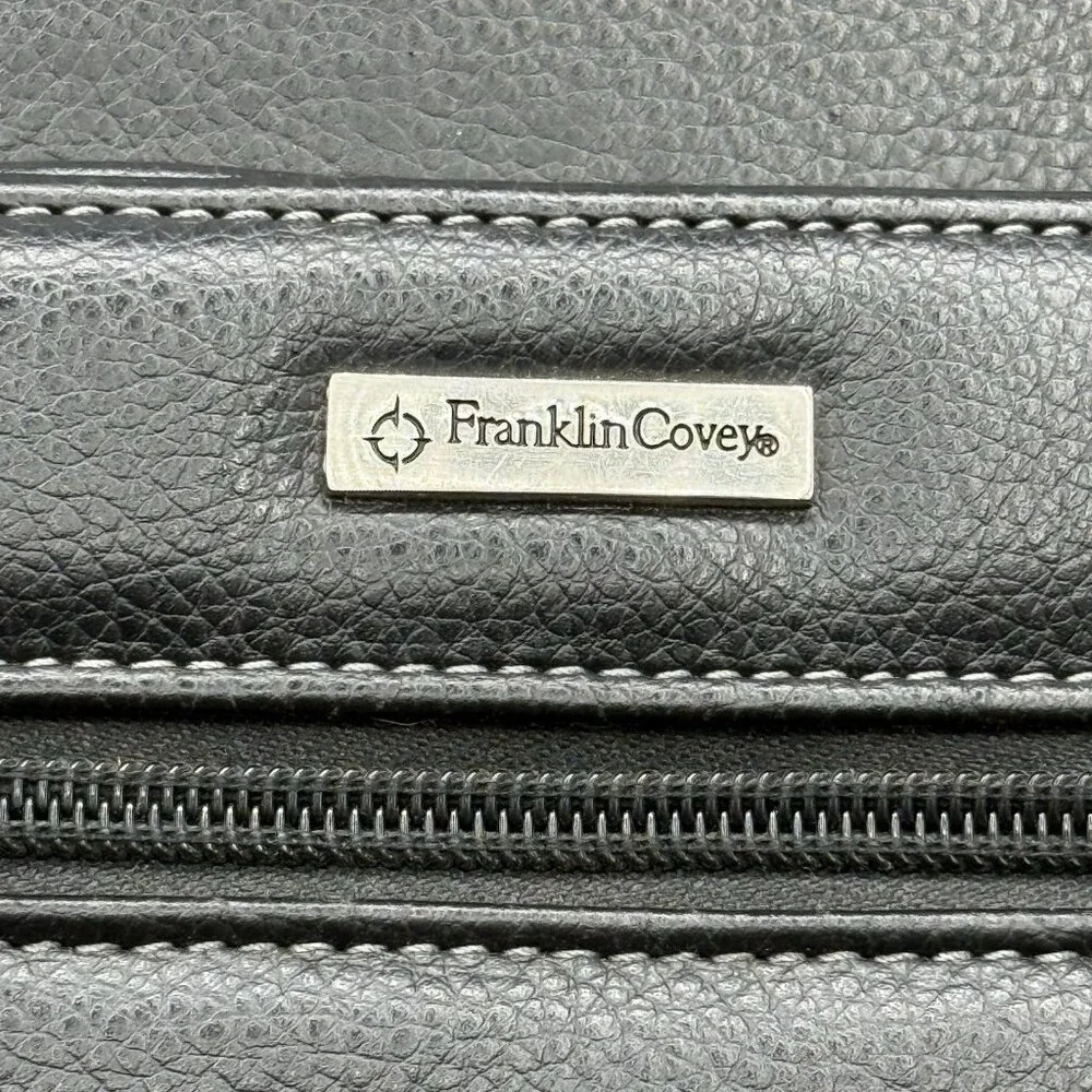 Franklin Covey Black Leather Day Planner Binder Organizer Handles Zipper